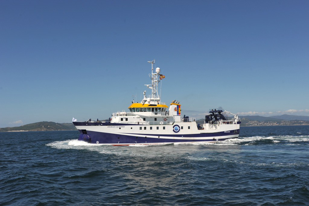 B/O Ángeles Alvariño, one of the oceanographic vessels that carry out the RADIALES campaigns.